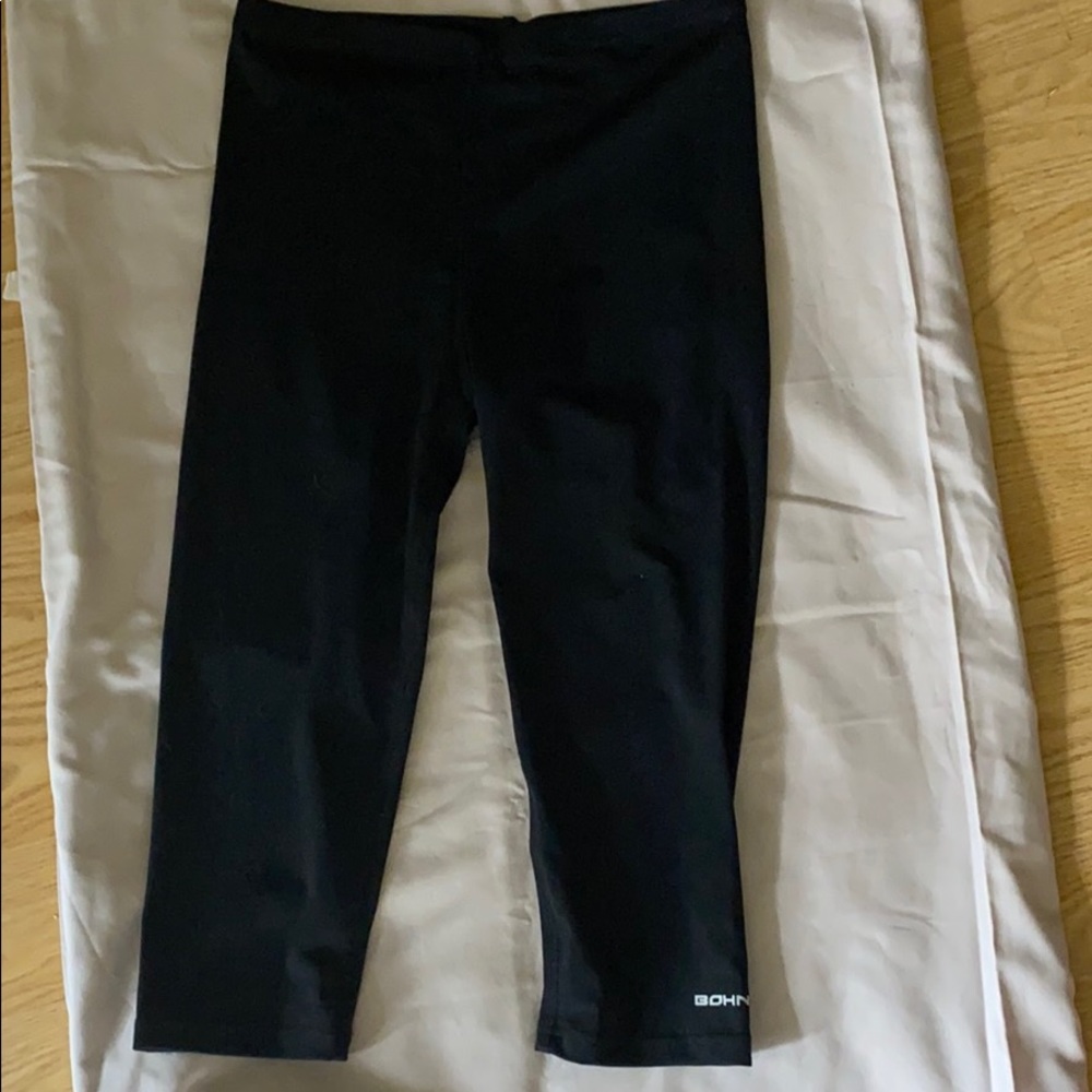 Cropped Leg Running / Exercise Spandex Tights